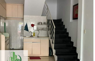 Bán nhà phố Hẻm xe hơi, chỉ 20m ra mặt tiền Đ.Lê Văn Sỹ , Quận 10 