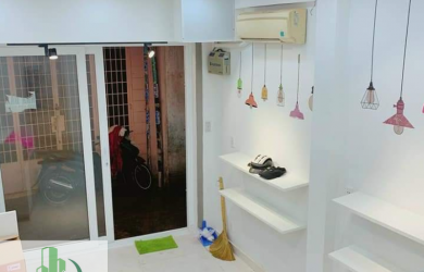 BÁN  NHÀ TRUNG TÂM QUẬN 3 - ĐƯỜNG VƯỜN CHUỐI- GIÁ 3.3,TỶ