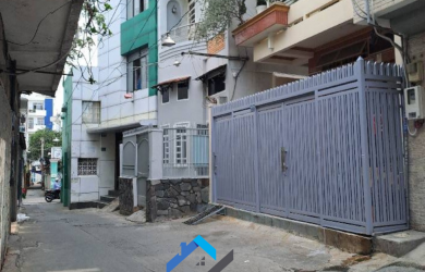 CHỦ NHÀ CẦN TIỀN BÁN NHÀ QUẬN 3