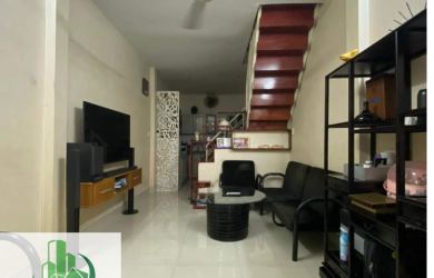 BÁN NHÀ PHỐ HẺM THÔNG SẠCH ĐẸP CÁCH MẶT TIỀN Đ. HOÀNG SA 50M, Đ.TRẦN VAN ĐANG, Q.3 