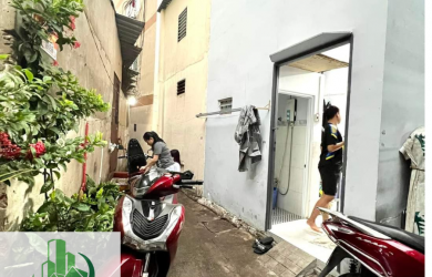 BÁN NHÀ PHỐ TRUNG TÂM Q3. HAI MẶT HẺM. ĐƯƠNG TRẦN VÂN ĐANG . NHÀ MỚI DỌN VÀO Ở NGAY